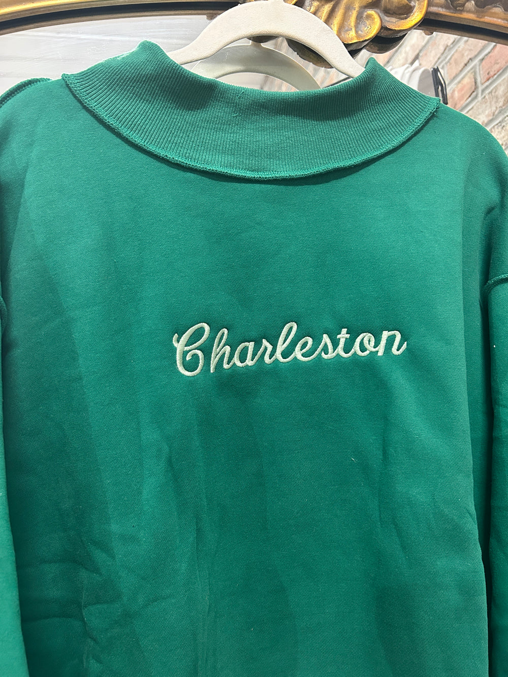 GREEN